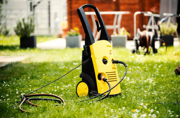 Best Playground Equipment Cleaning  in Lattingtown, NY
